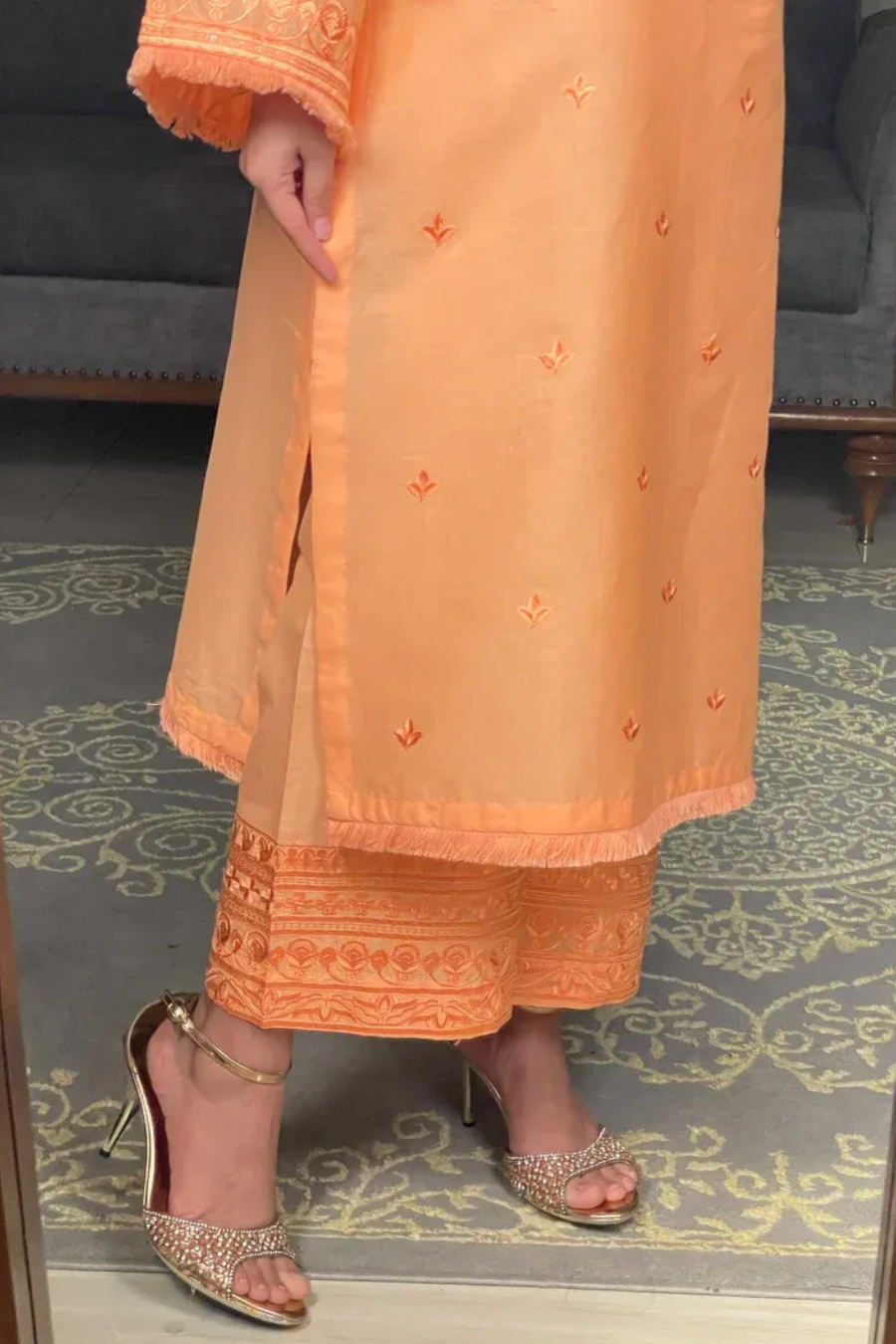 PEACH ELEGANCE