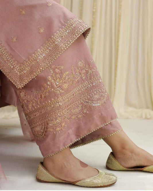 Rosy Vintage