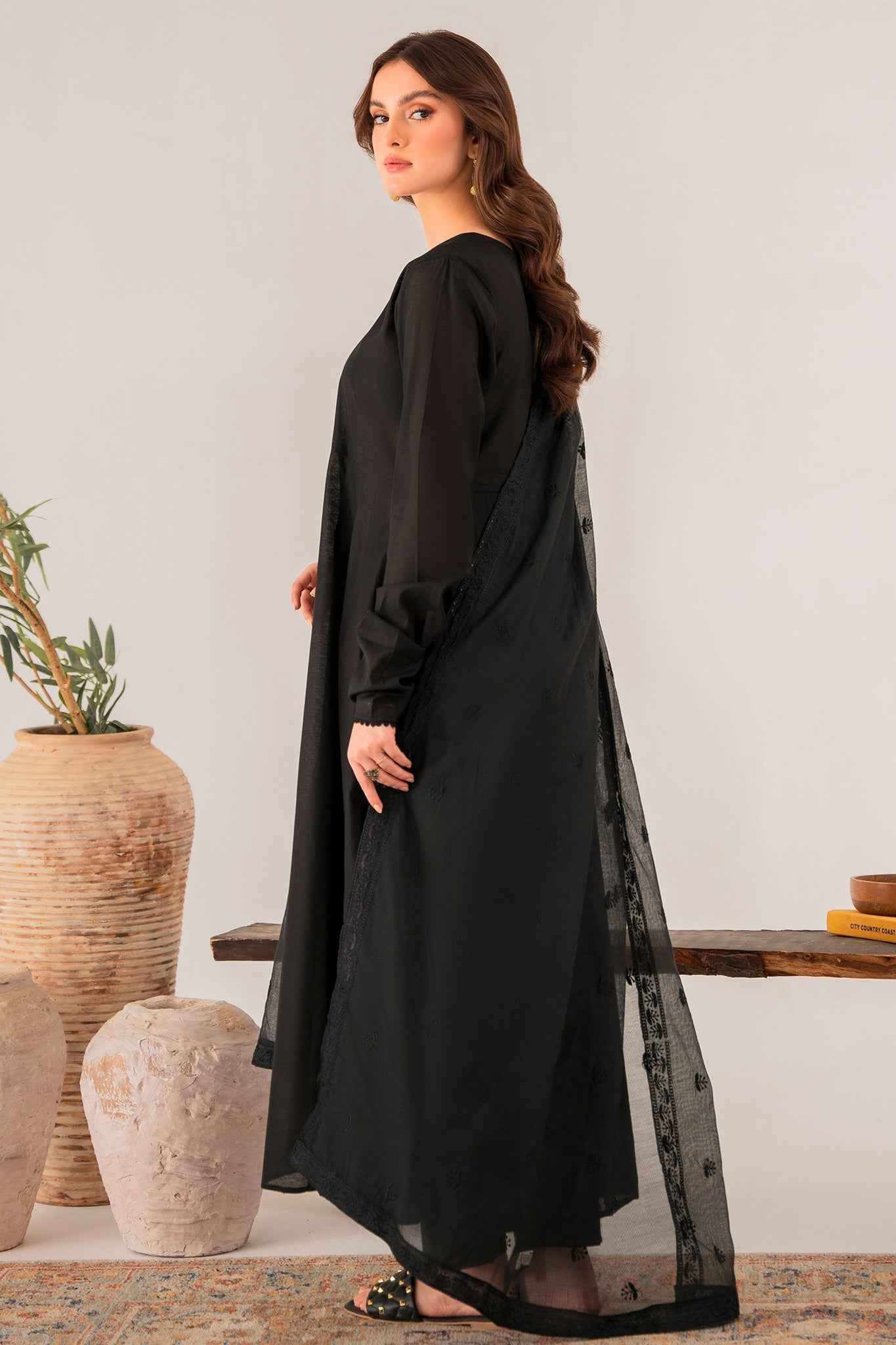 Elegant Ash Black
